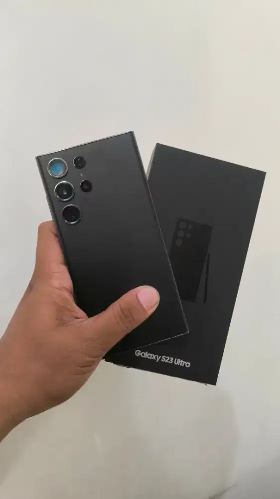 Samsung S23 Ultra 12/256