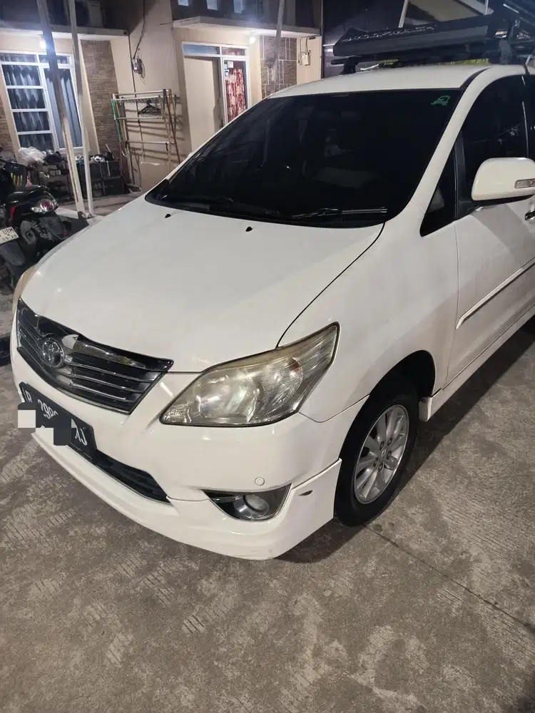 Toyota Kijang Innova 2013 Bensin
