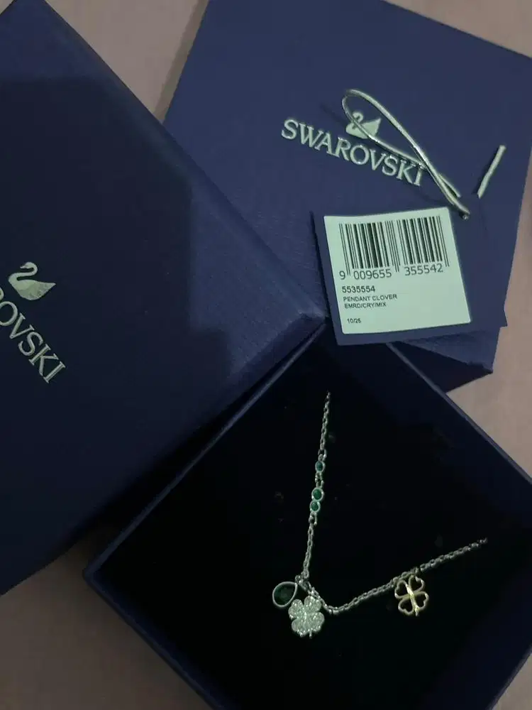 Kalung Pendant Clover Swarovski