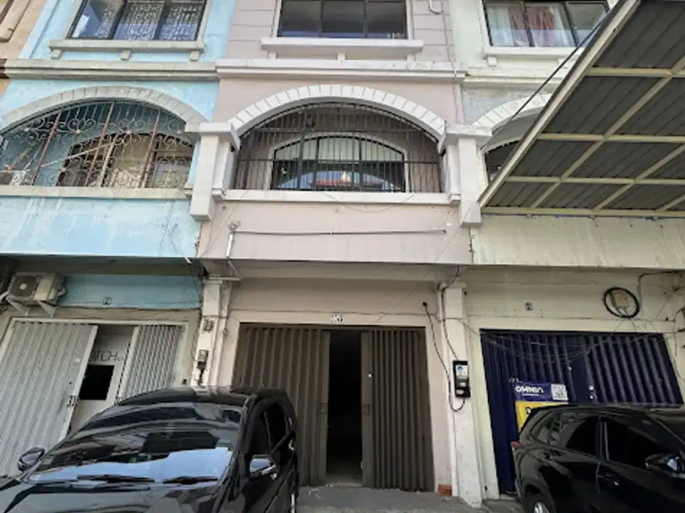 *Disewakan ruko 3lt, dalam kompleks ruko Panji Makmur  , Surabaya timur*