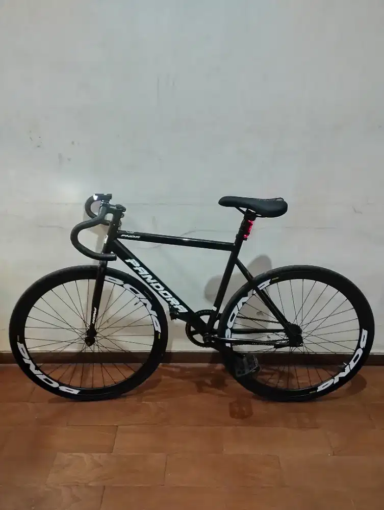 Sepeda fixie pandora hitam