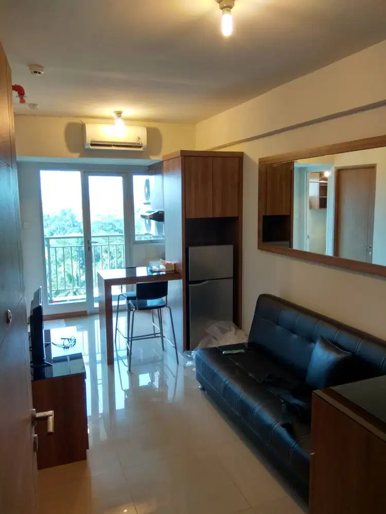 DISEWAKAN (TINGGAL BAWA KOPER) Apartemen Bintaro Park View