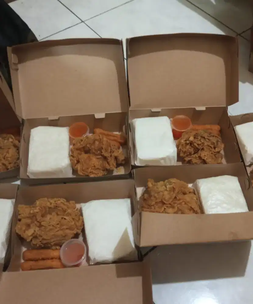 Terima pesanan nasi penyetan