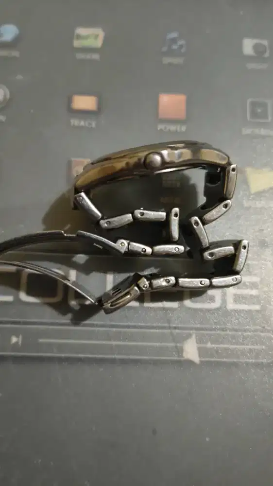 Arloji / jam tangan Alba white dial unisex