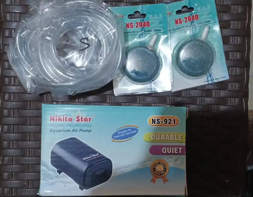 Paket Aerator 2 lubang + 2 batu.