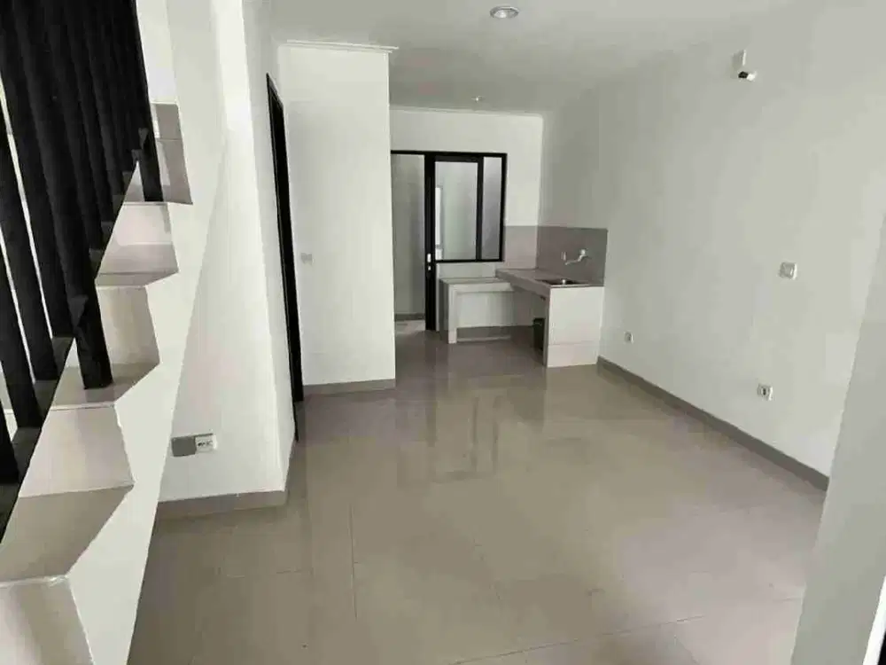 disewakan rumah milenial pik 2 4.5x12.5 termurah