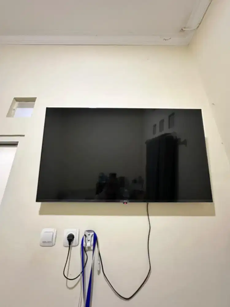 TV televisi LG webOS TV UR7500PSC 43 inch