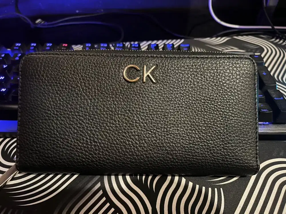 dompet calvin klein 100% ORIGINAL
