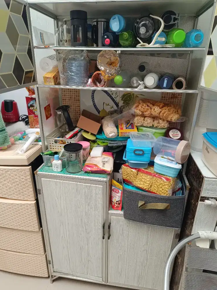 Dijual murah almari piring aluminium