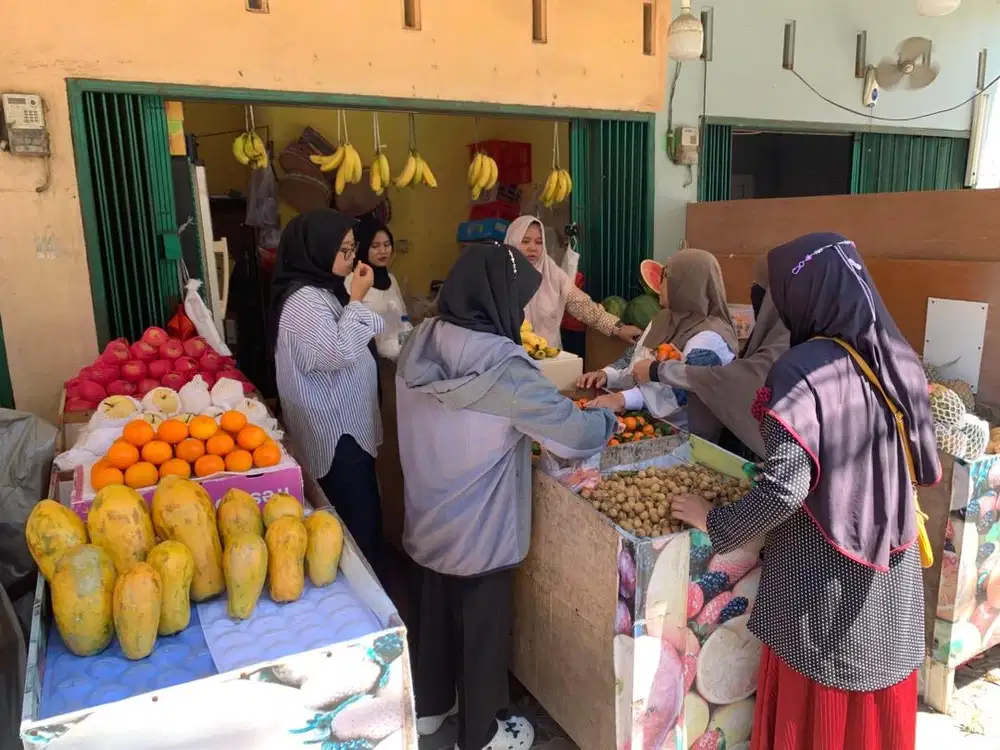 Dibutuhkan Karyawan jaga toko buah