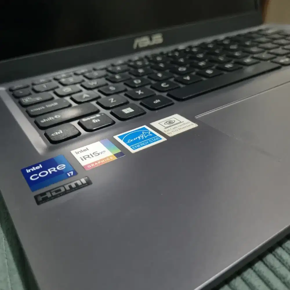 Laptop ASUS 2nd bergaransi