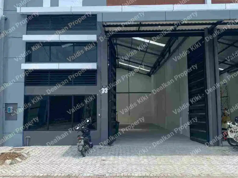 GUDANG KOMERSIAL STRATEGIS DI LINGKAR TIMUR SIDOARJO