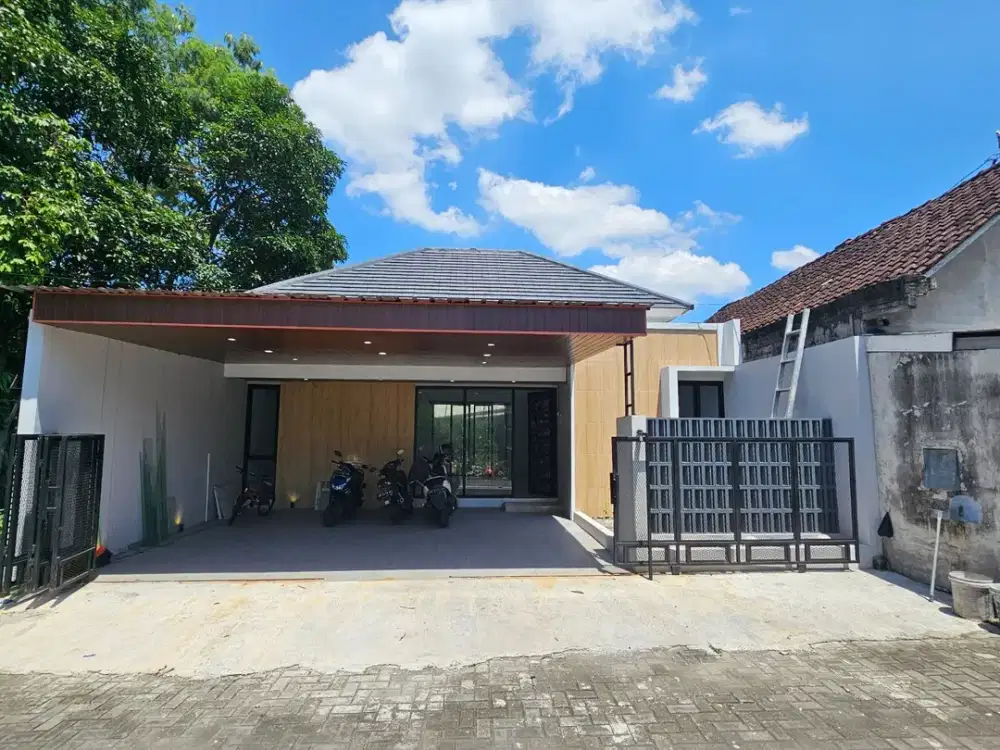 Rumah Baru di utara Stadion Maguwoharjo Depok Sleman