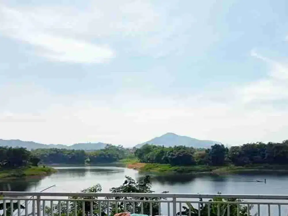 Rumah Mewah Dijual di Kota Baru Parahyangan (KBP) – View Danau & Gunung, Fully Furnished