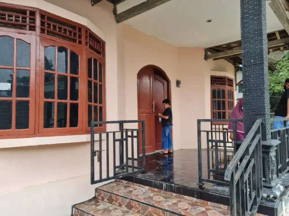 Dijual Rumah LB 130 LT 170  SHM Candirejo Ungarat Barat