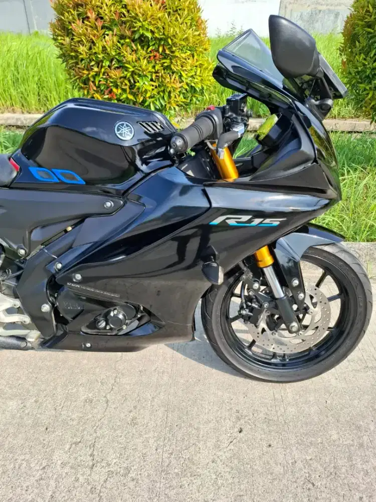 Yamaha R15 v4 2022