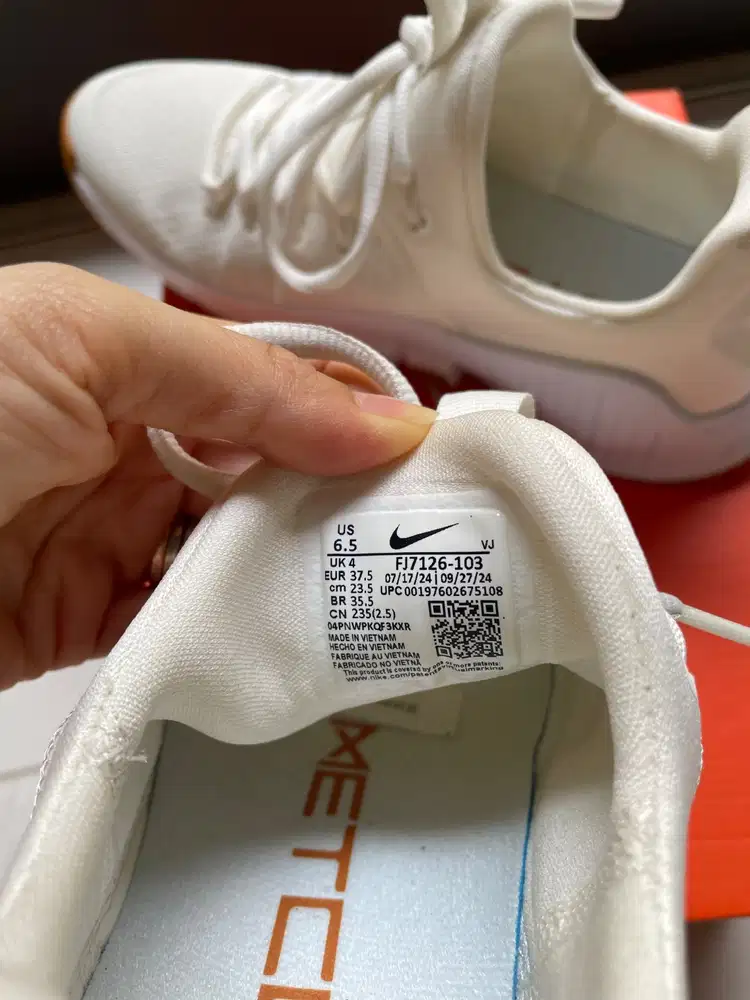 Sepatu nike asli like new