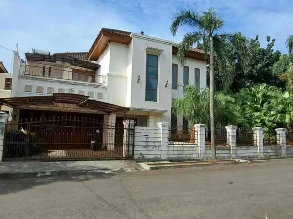 Di Jual Rumah Tanah Luas Di Cluster Banyak Fasilitas Umum Bintaro