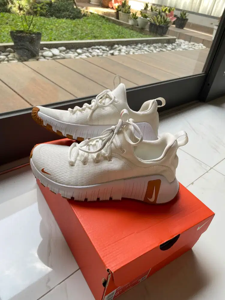 Sepatu nike asli ori