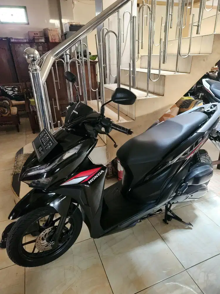 Vario 125 led hitam 2022 gbm