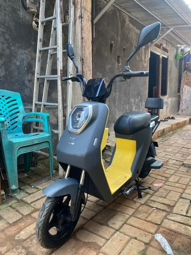 Sepeda listrik uwinfly M60