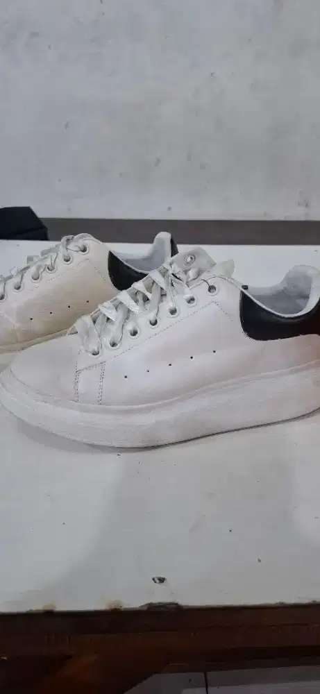 Sepatu Alexander McQueen Original Size 42