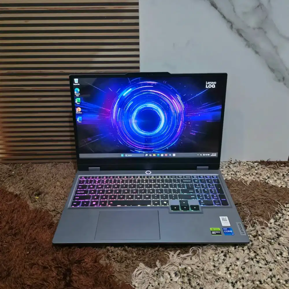 (Baru3Bulan) Lenovo LOQ RTX5050 8GB RAM 32GB/1TB Garansi Desember 2027