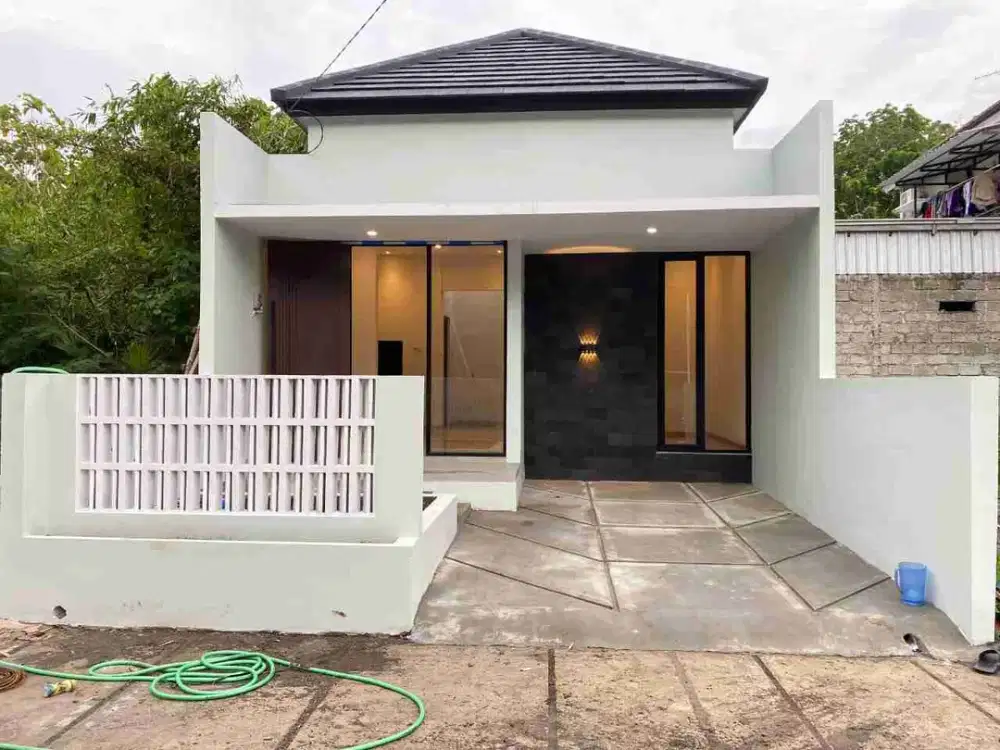RUMAH CANTIK LIMASAN MODERN DI DALAM PERUMAHAN GTR TAMANTIRTO KASIHAN BANTUL
