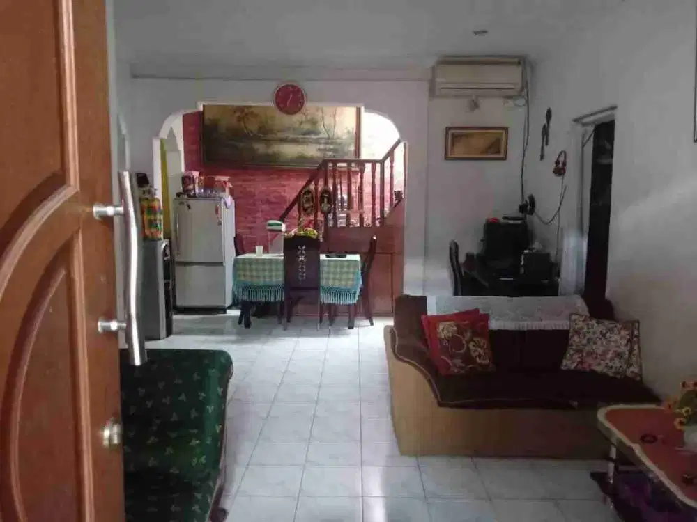 jual rumah Dalam perumahan