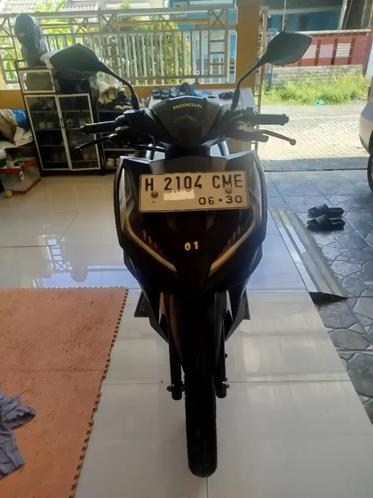 Vario 125 th 2025 plat H