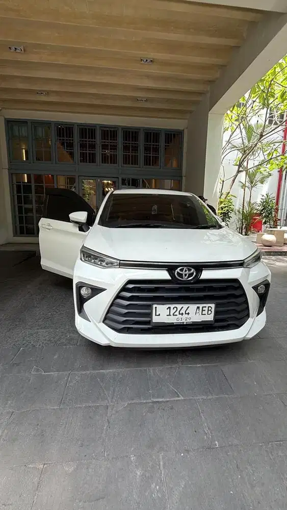 sewa mobil rental mobil lepas kunci atau pakai supir