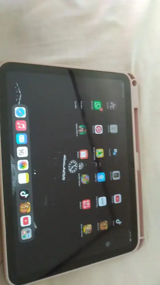 Ipad mls garansi br di pake sbtr