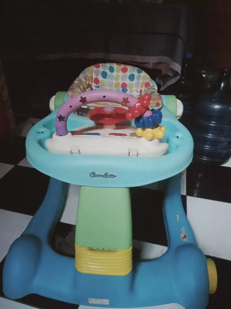 Baby Walker bayi