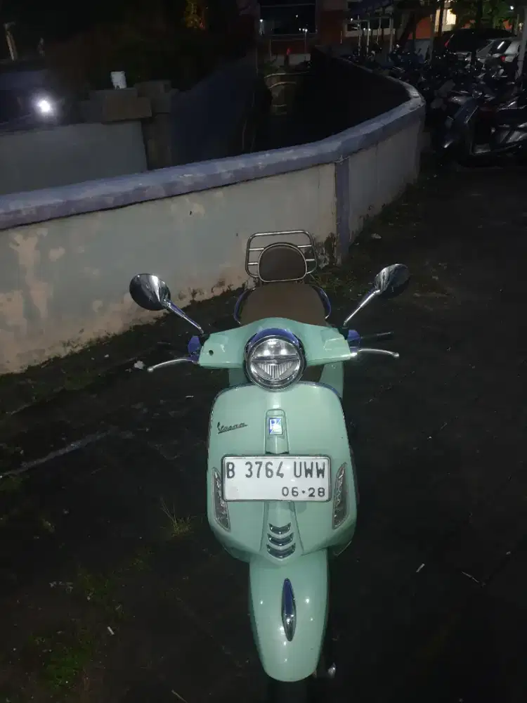 Vespa primafera