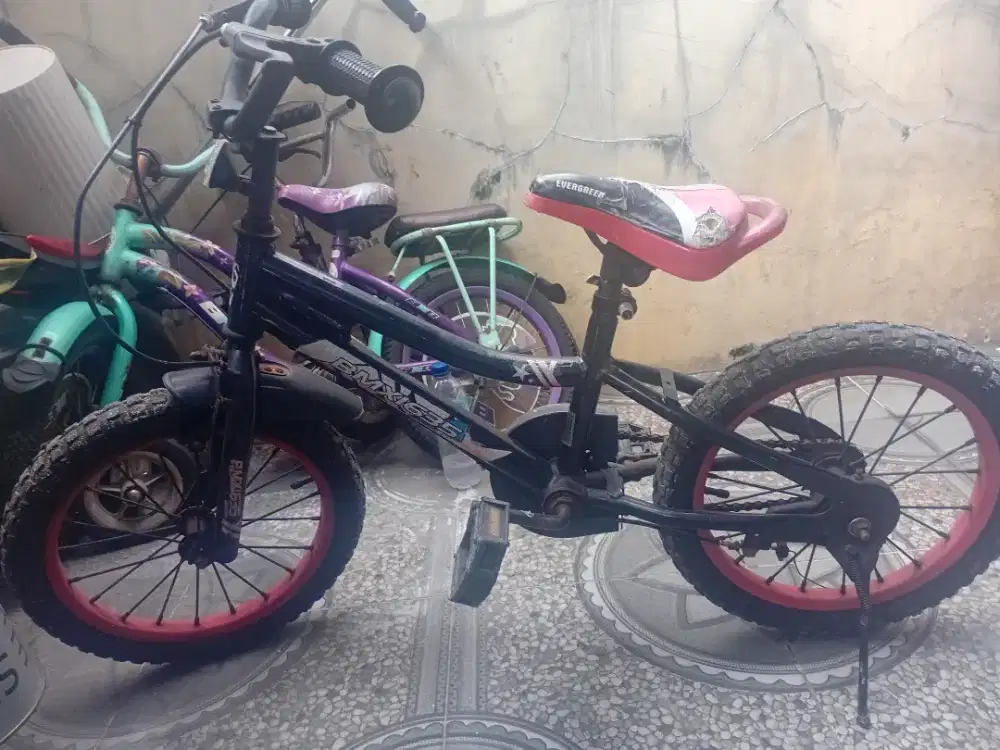 sepeda bmx anak