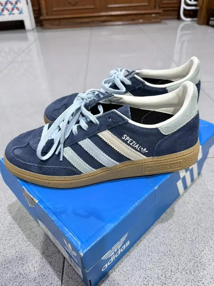 Sepatu Adidas Spezial Original
