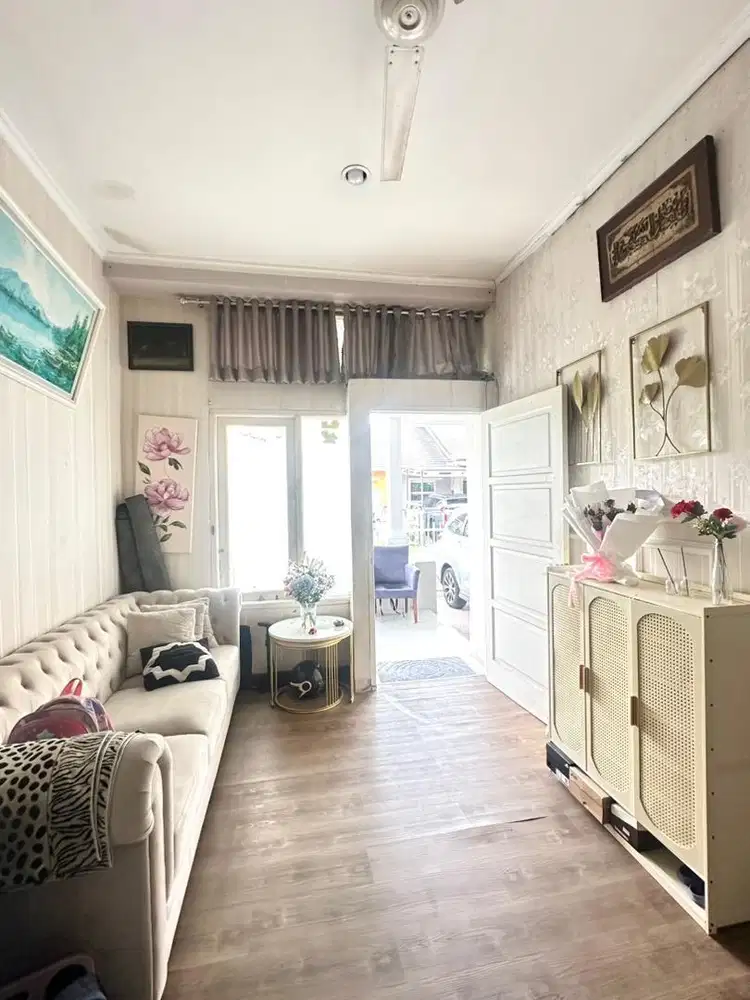 Rumah Hook di Harvest City Cileungsi