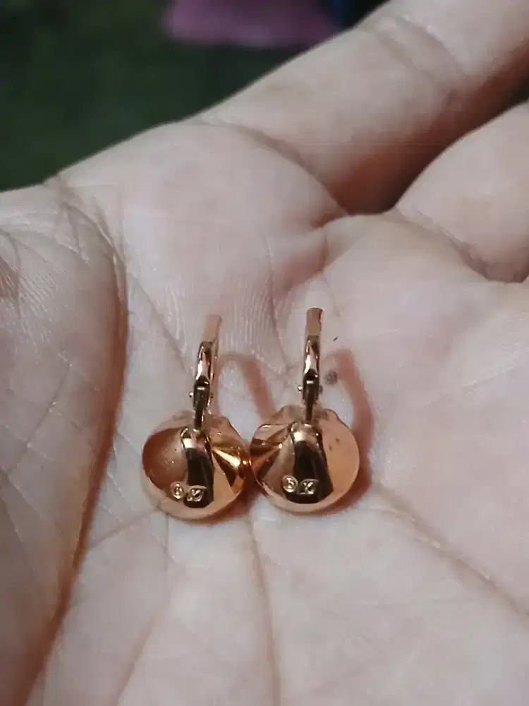 anting Swarovski Bella V Drop Earrings