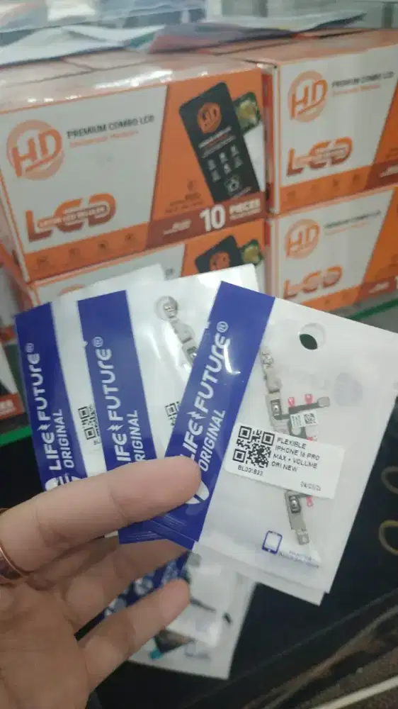 Ganti lcd baterai service hp