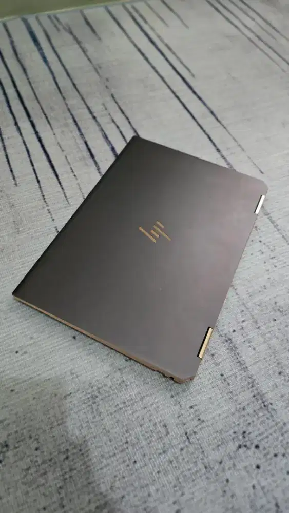 HP Spectre x360 Convertible 13-AP-0056TU (2020) – Bronze / Gun Metal
