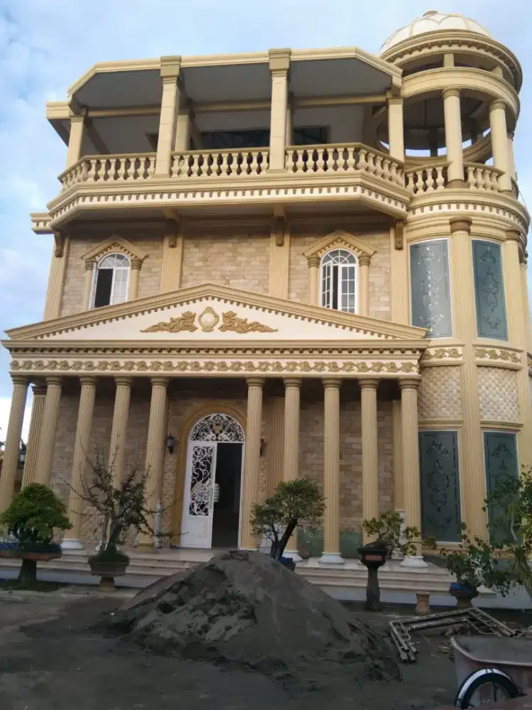 Tukang cat dan flapon