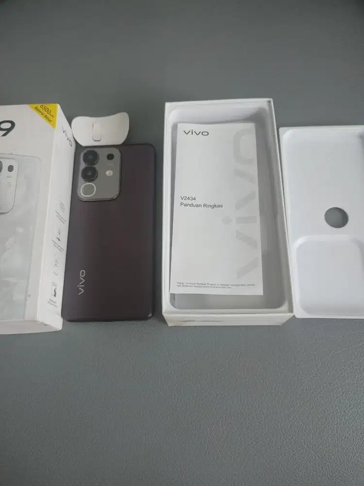 Vivo y29 8+8gb/128gb