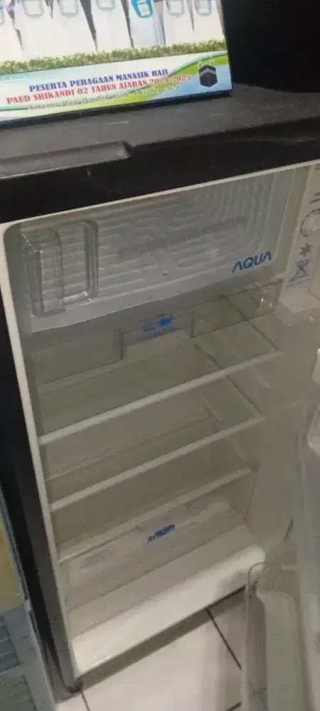 Kulkas AQUA 1pintu