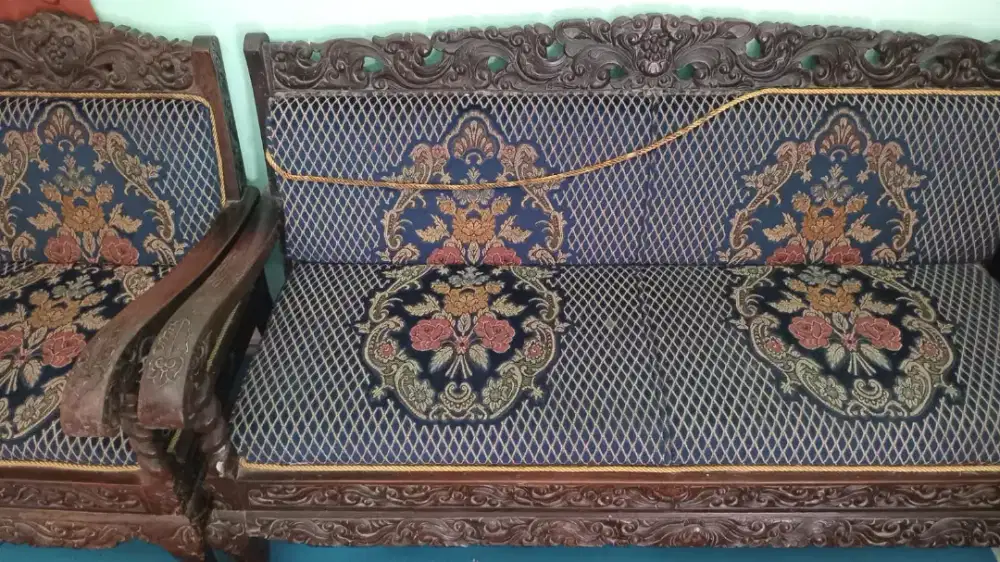 Jual kursi jati asli, jadul sudah hampir 80 tahun