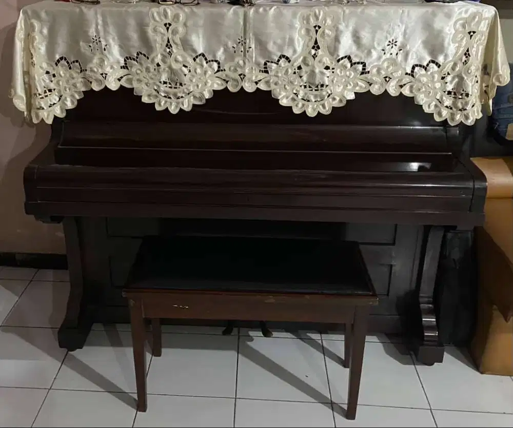 Jual Piano Moutrie