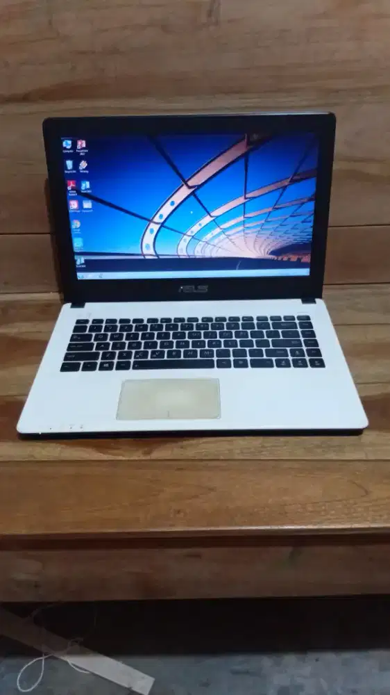 Laptop Asus 1juta