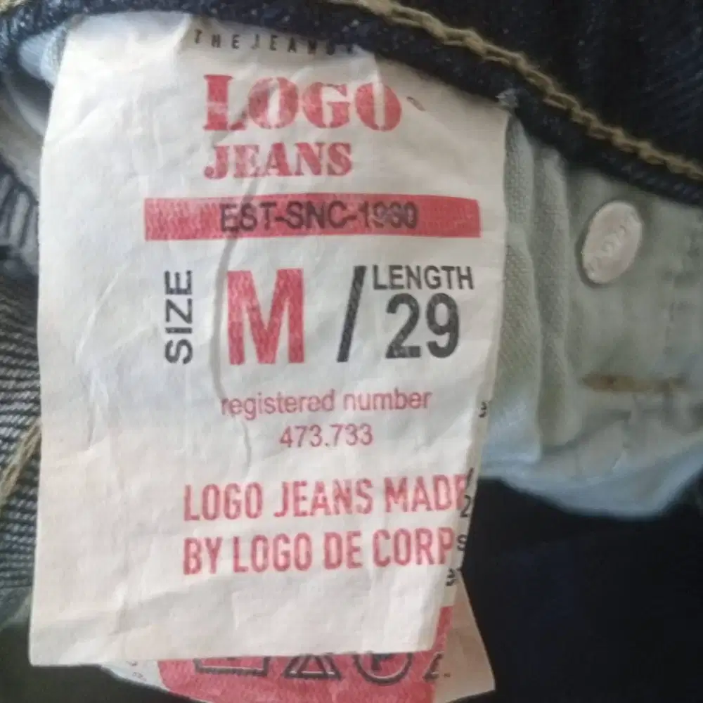 Jual Celana Jeans Wanita Model Flare/Bootcut - Kondisi Like New