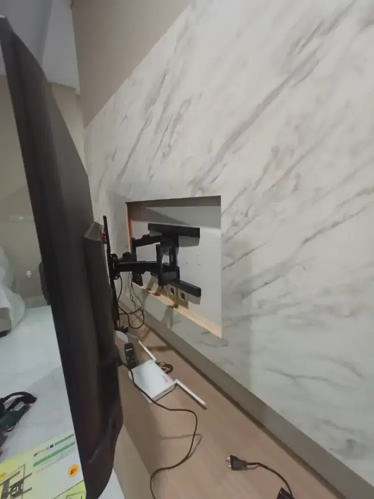 Jual bracket tv sama pemasangan bisa langsung ke rumah