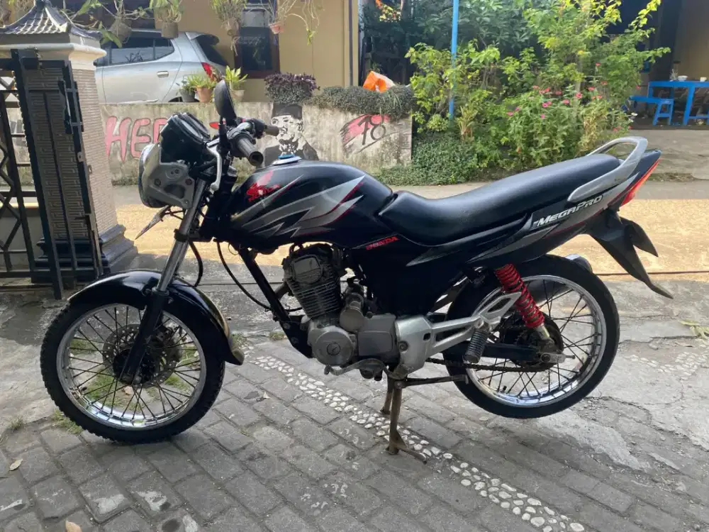 Megapro Primus THN 2008 plat E Indramlayu