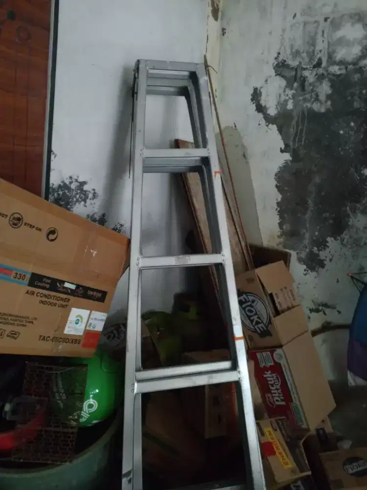 Di jual tangga bekas rasa baru